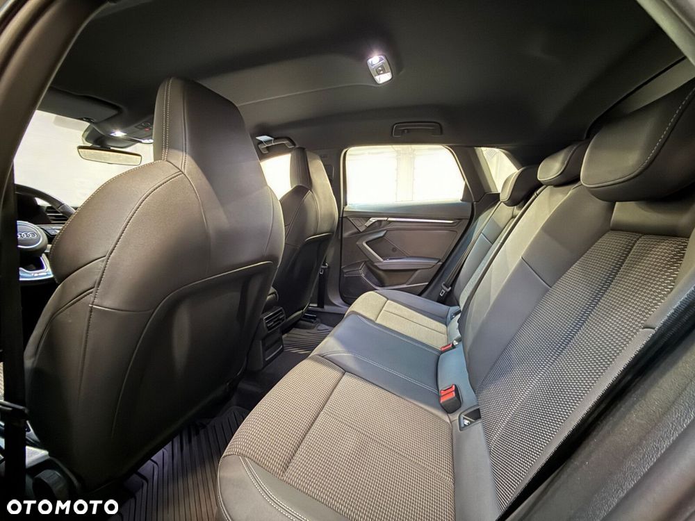 Audi A3 Sportback 35 TFSI mHEV S Line S tronic - 25