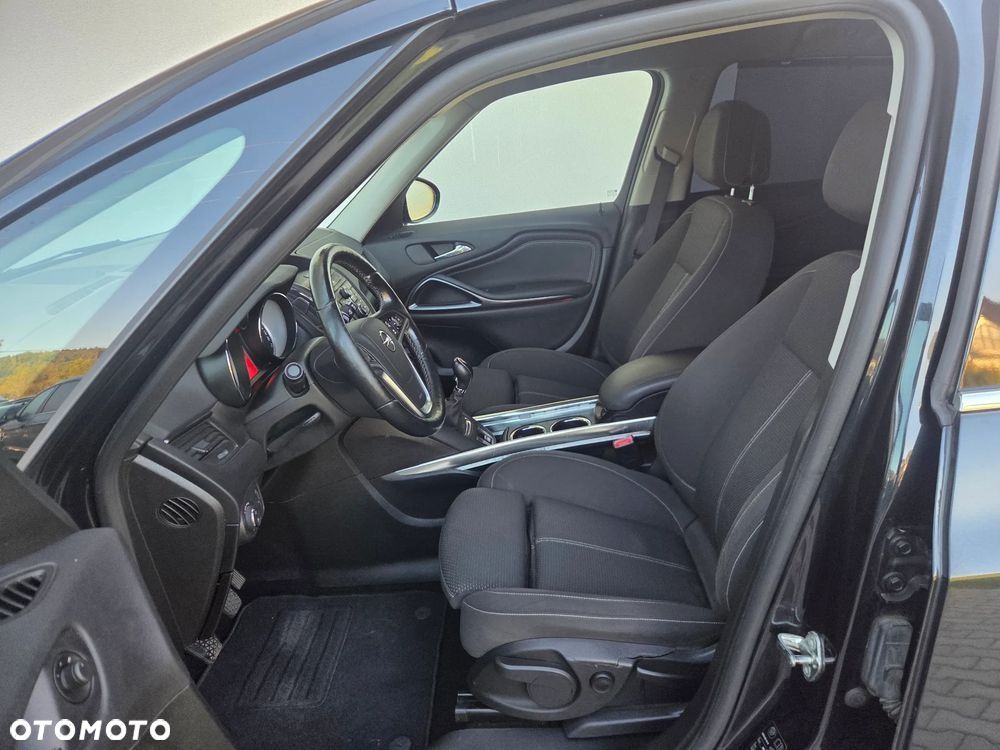 Opel Zafira - 8