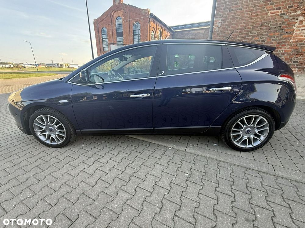 Lancia Delta - 9