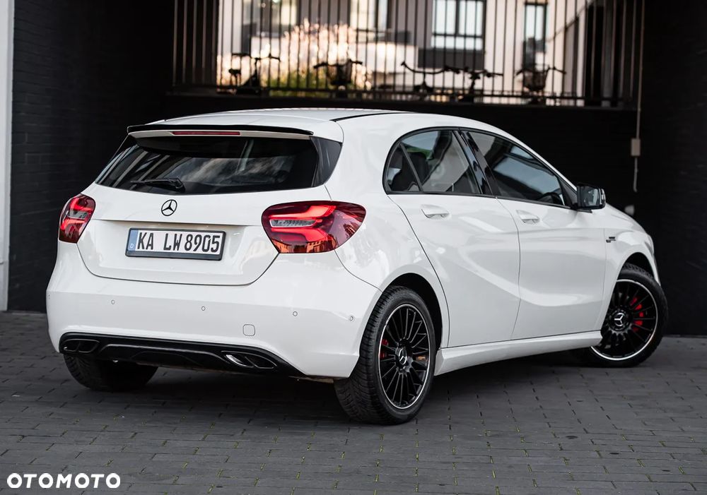 Mercedes-Benz Klasa A 160 AMG Line - 13