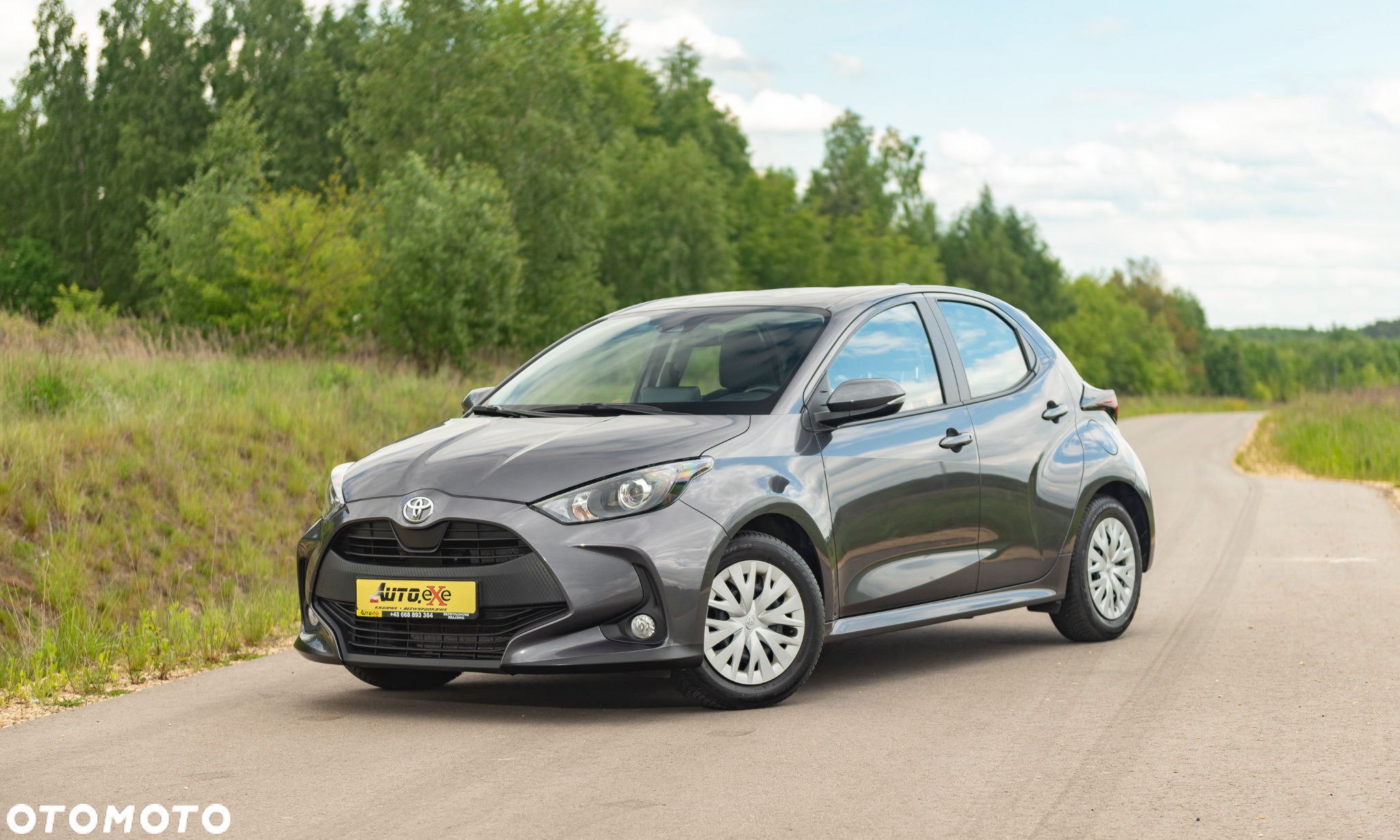 Toyota Yaris 1.5 Comfort - 4