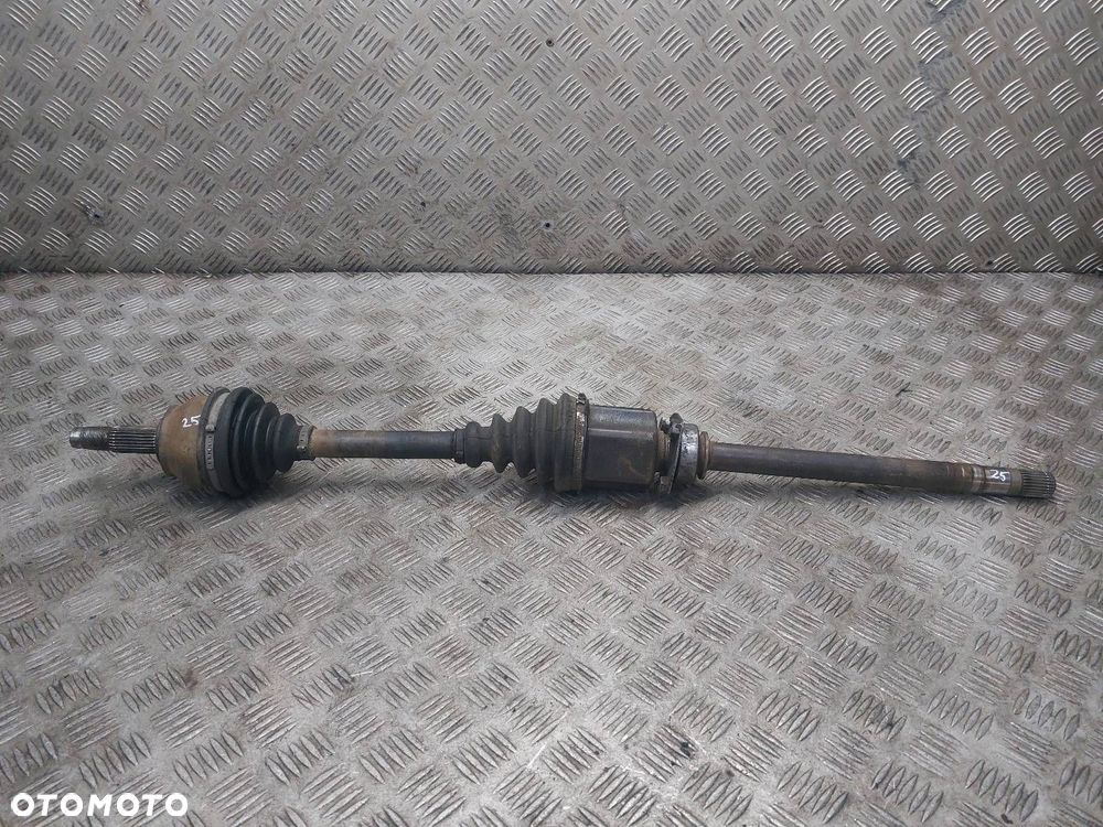 PÓŁOŚ PRAWY PRZÓD 6B ALFA ROMEO GT I 1.9 JTD - 1
