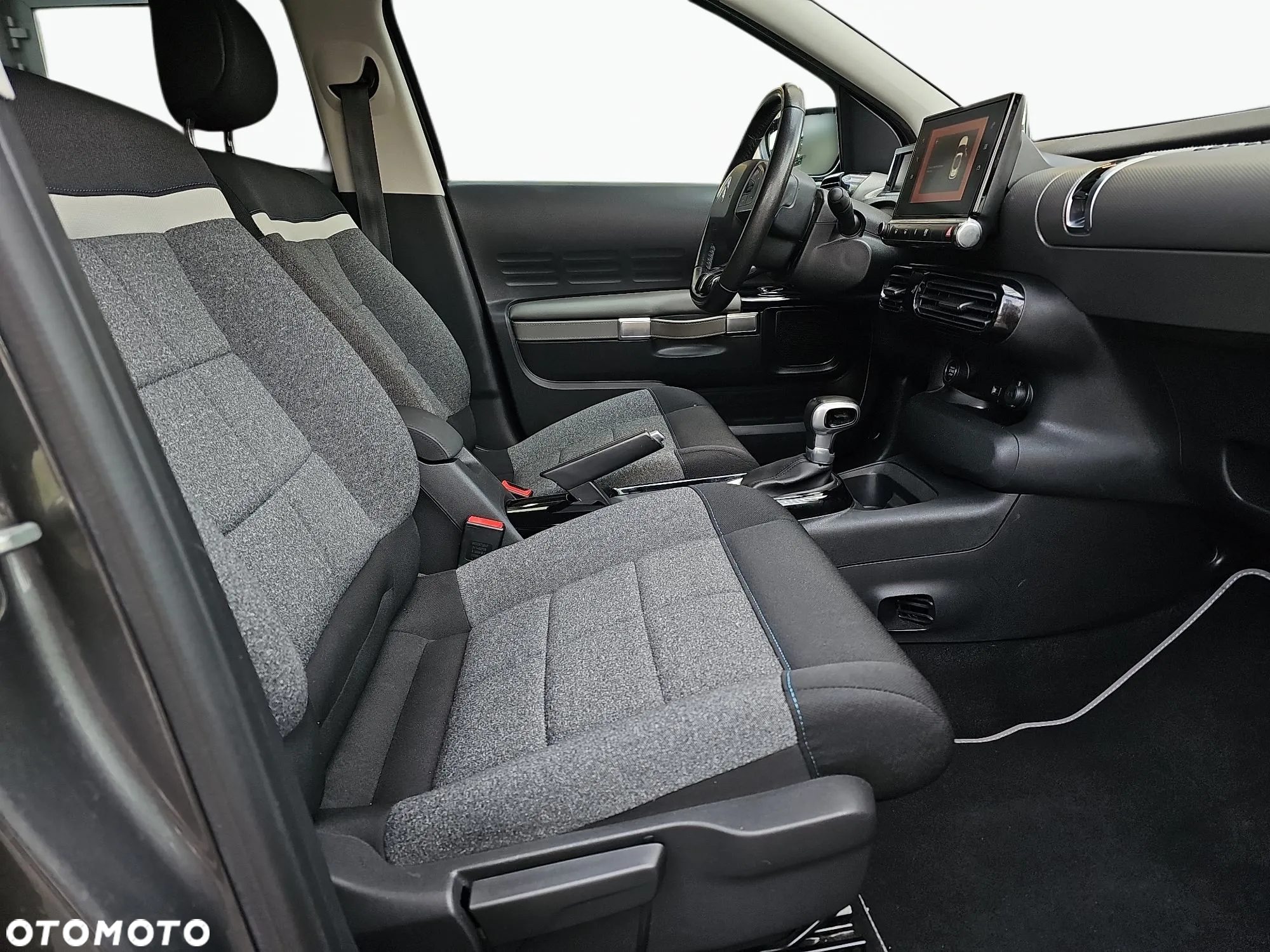 Citroën C4 Cactus 1.2 PureTech Shine S&S EAT6 - 13