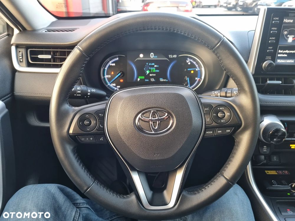 Toyota RAV4 - 11