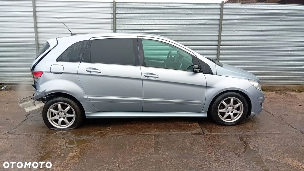 Tylko Części Mercedes w245 t245 B klasa B200 2.0 16v m266.960 136KM 100kW 05r–08r lakier 391 - 5