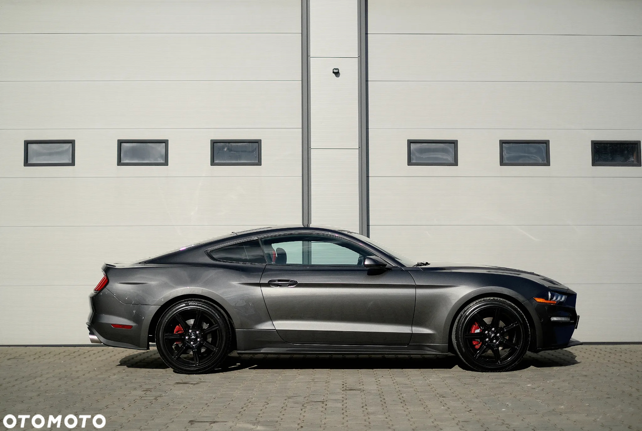 Ford Mustang Fastback 2.3 Eco Boost - 8