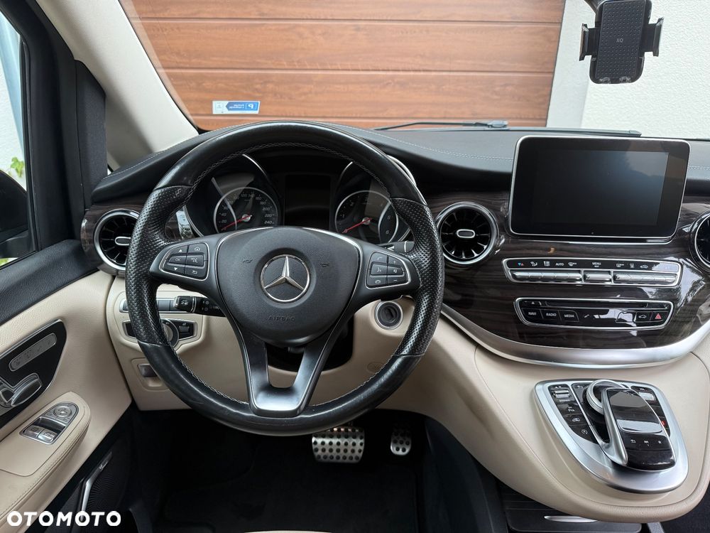 Mercedes-Benz Klasa V 300 d 4-Matic Avantgarde 9G-Tronic (d³ugi) - 13