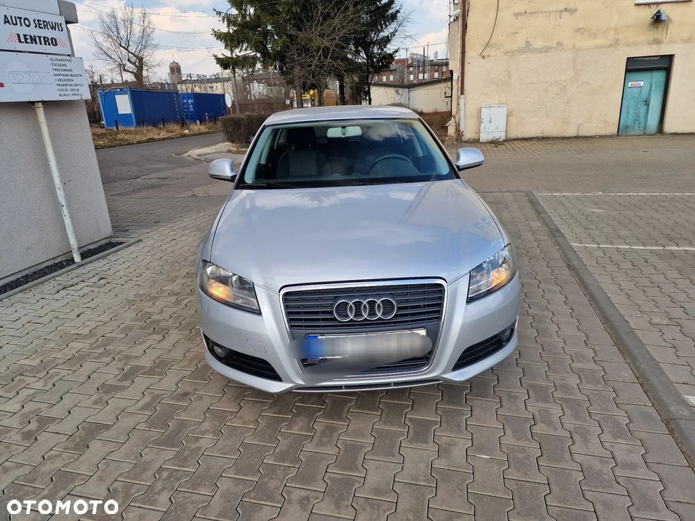 Audi A3 Sportback - 13