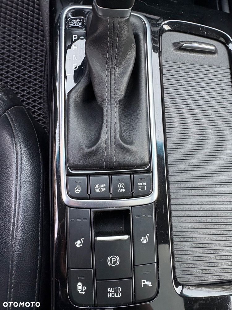 Kia Optima - 22
