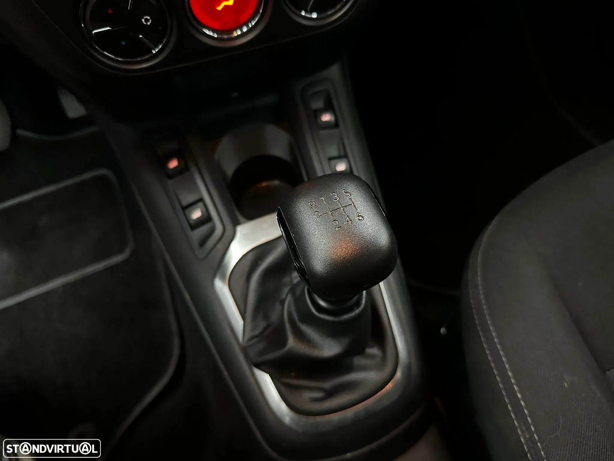 Citroën C-Elysée 1.5 BlueHDi Feel - 29