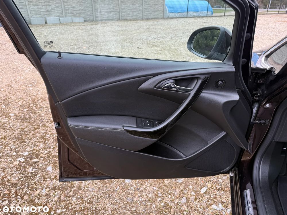 Opel Astra 1.4 T Cosmo - 21