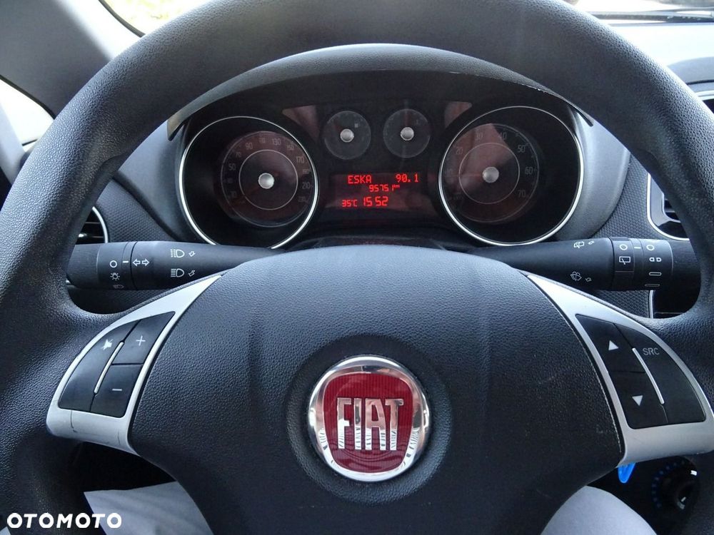 Fiat Punto 2012 - 12