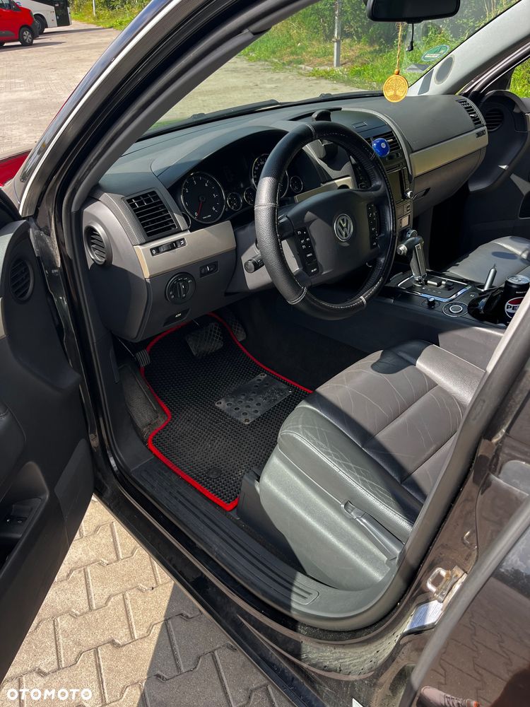 Volkswagen Touareg - 8