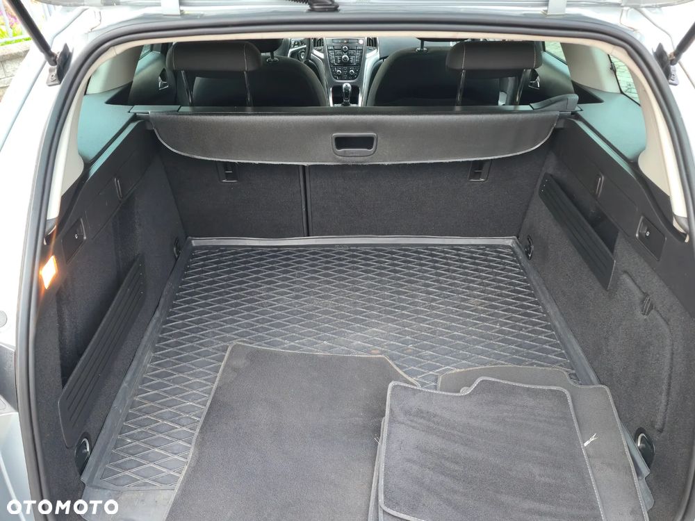 Opel Astra 1.4 Turbo Cosmo - 18