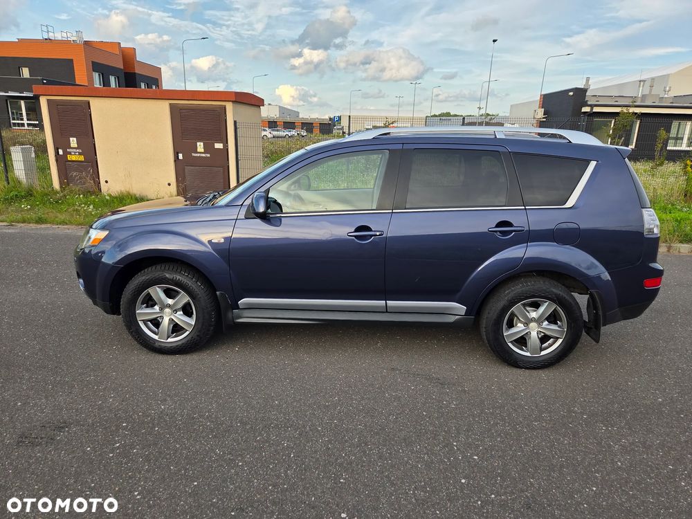 Mitsubishi Outlander 2.4 4WD CVT Intense - 6