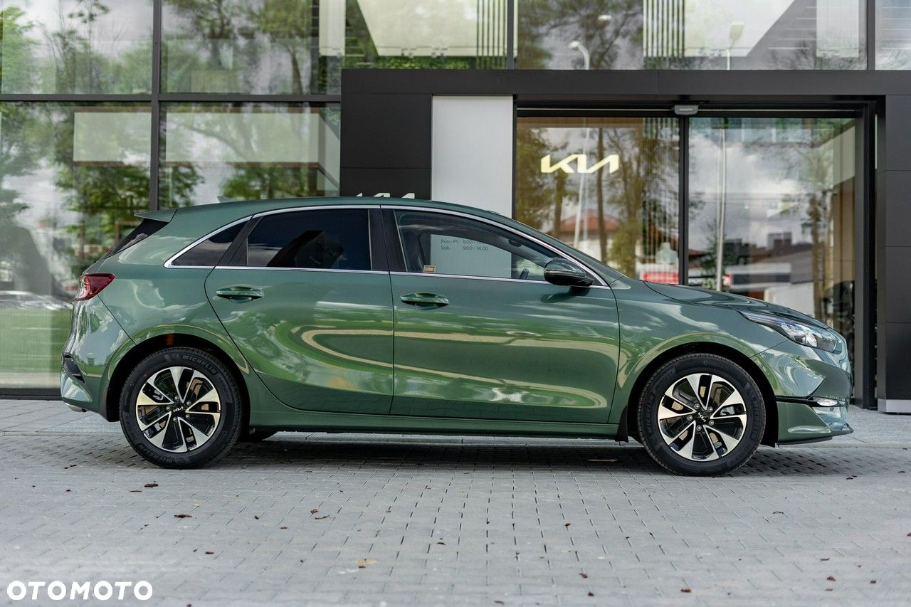 Kia Ceed - 6