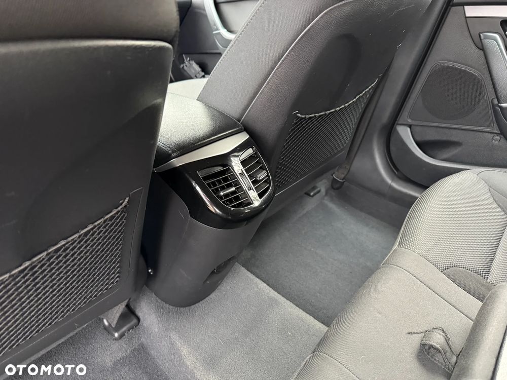 Hyundai i40 Kombi 1.6 Trend - 17