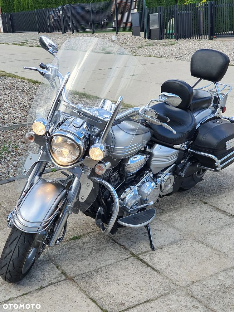 Yamaha XV - 11