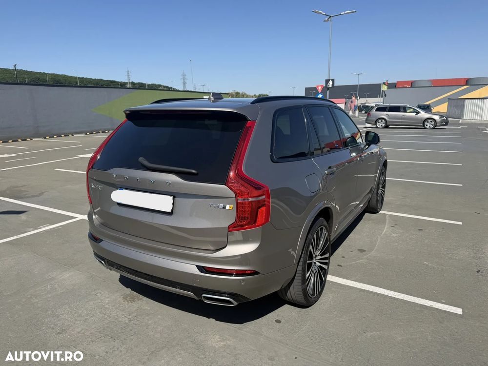 Volvo XC 90 - 6