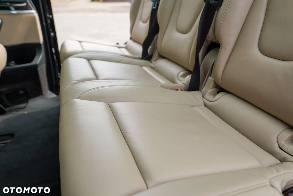 Mercedes-Benz Klasa V 300 d 4-Matic Avantgarde 9G-Tronic (długi) - 34