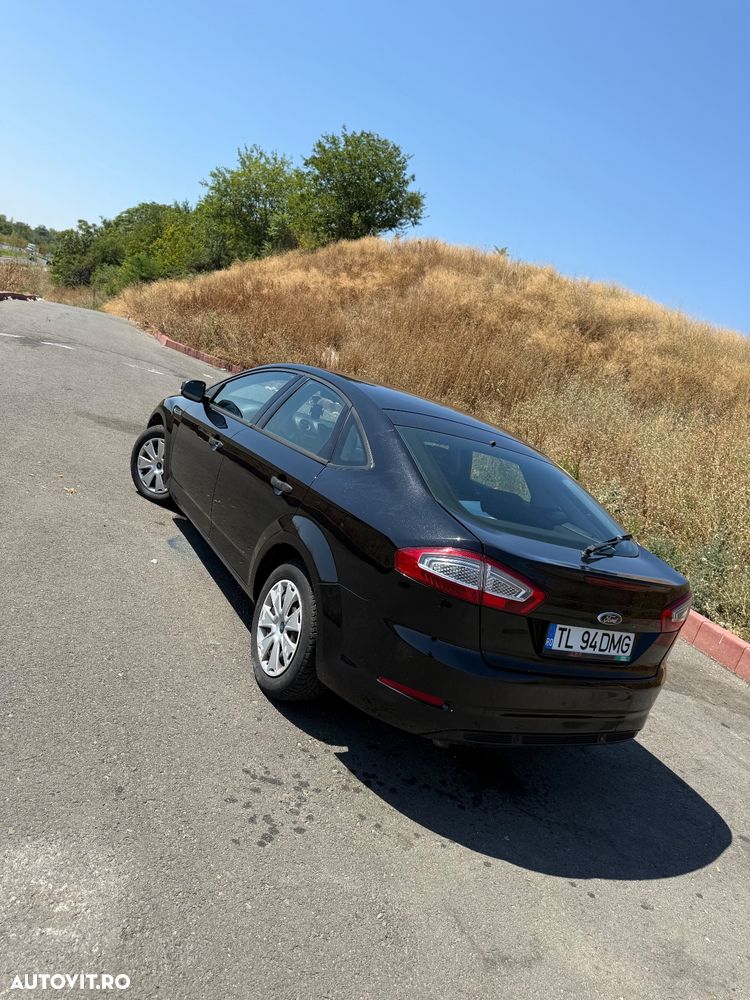 Ford Mondeo 2.0 TDCi Trend - 3