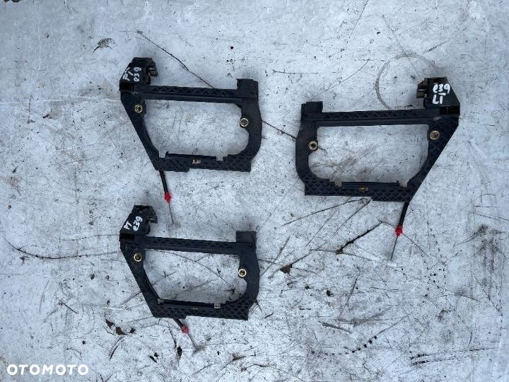 Ramka klamki mechanizm otwierania lewy prawy tylny Bmw e39 - 1