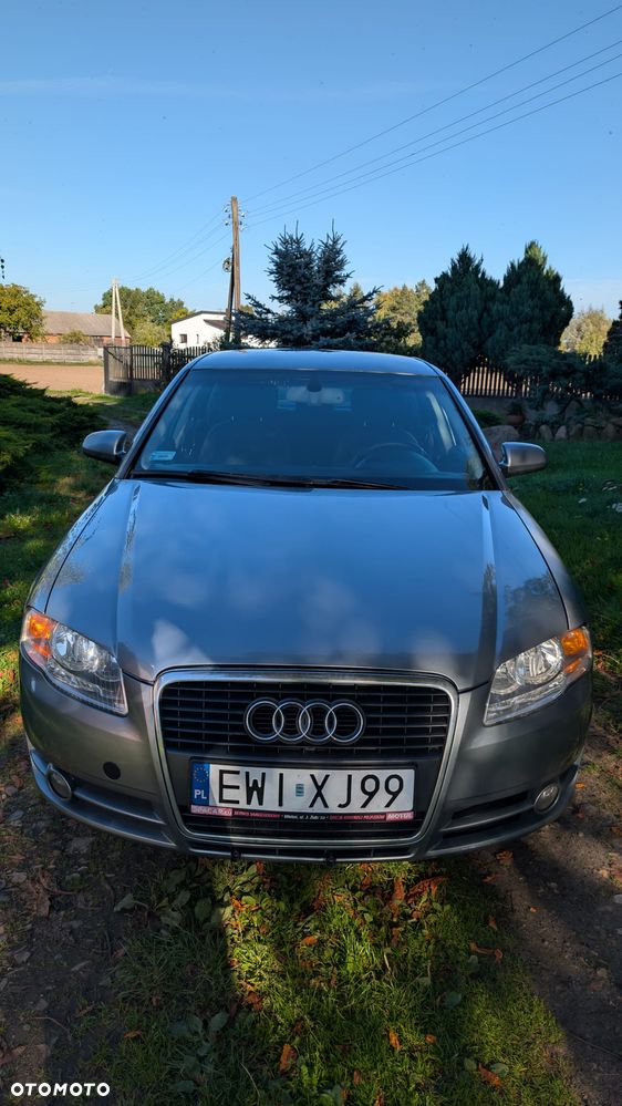 Audi A4 Limousine