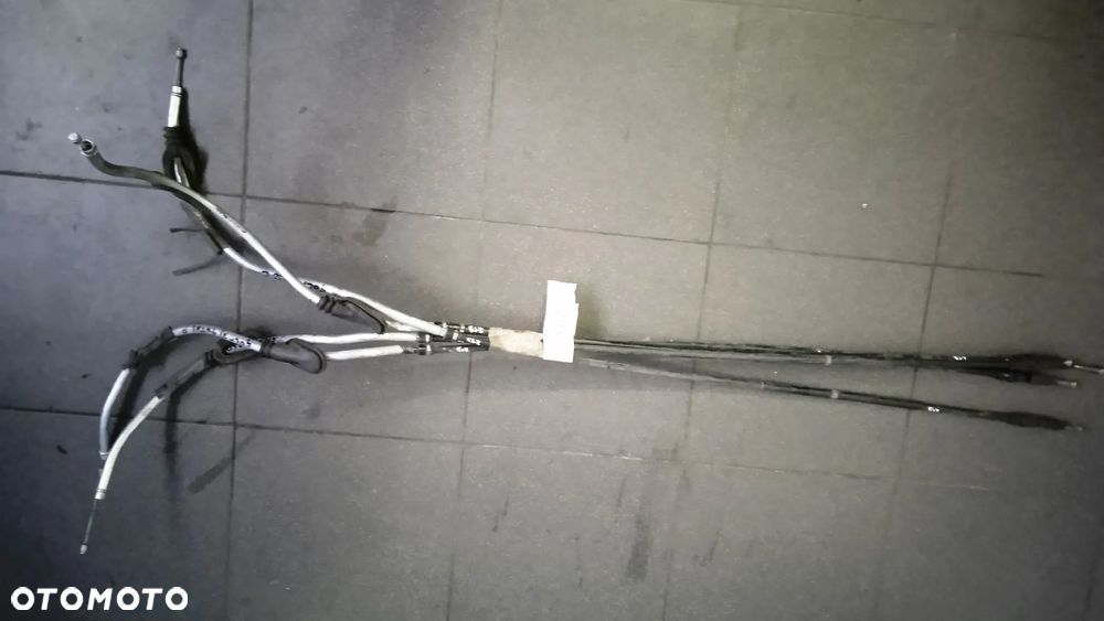 LINKA LINKI HAMULCA RĘCZNEGO	VW GOLF VI 1.6 TDI		1K0711951A 1K0711952A 609721AT - 1