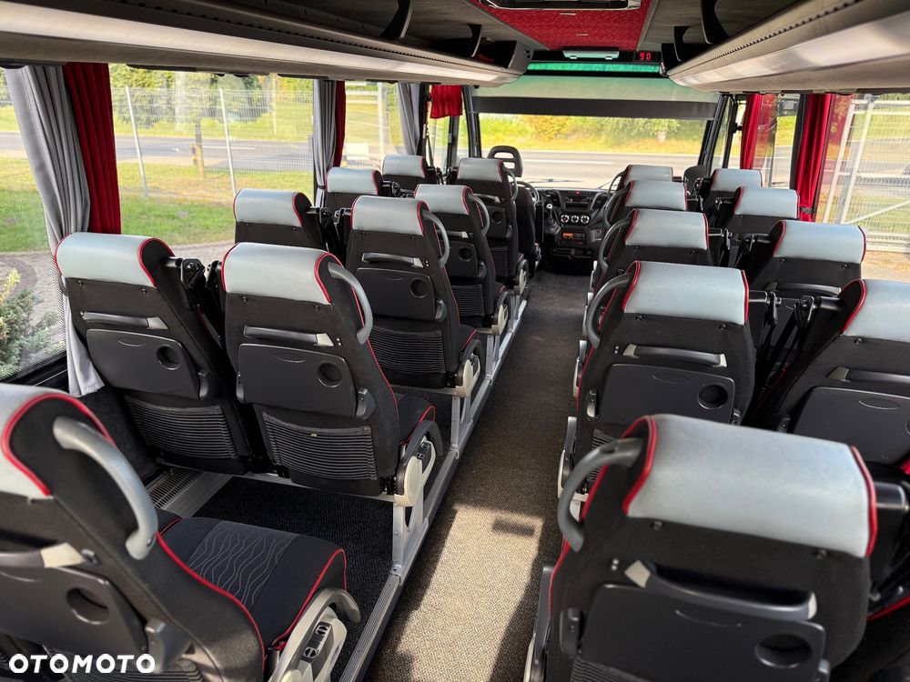 Iveco RAPIDO PROBUS - 21