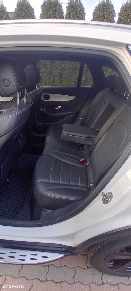 Mercedes-Benz GLC 300 4Matic 9G-TRONIC - 14