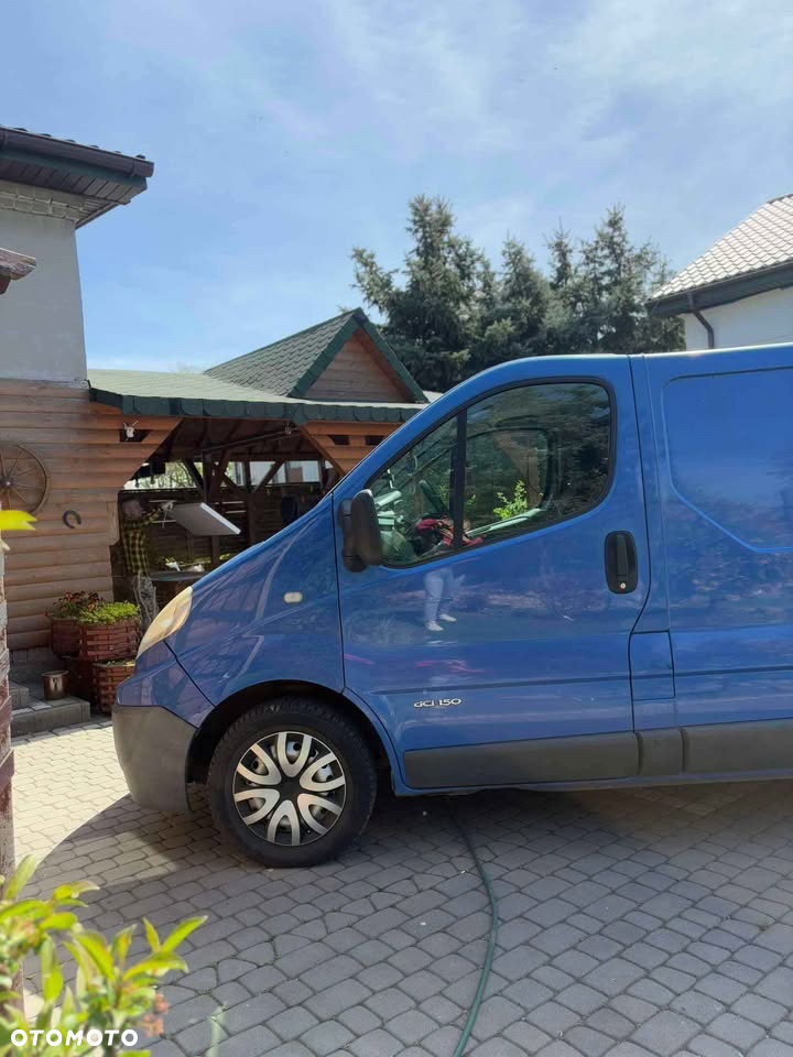 Renault TRAFIC - 4