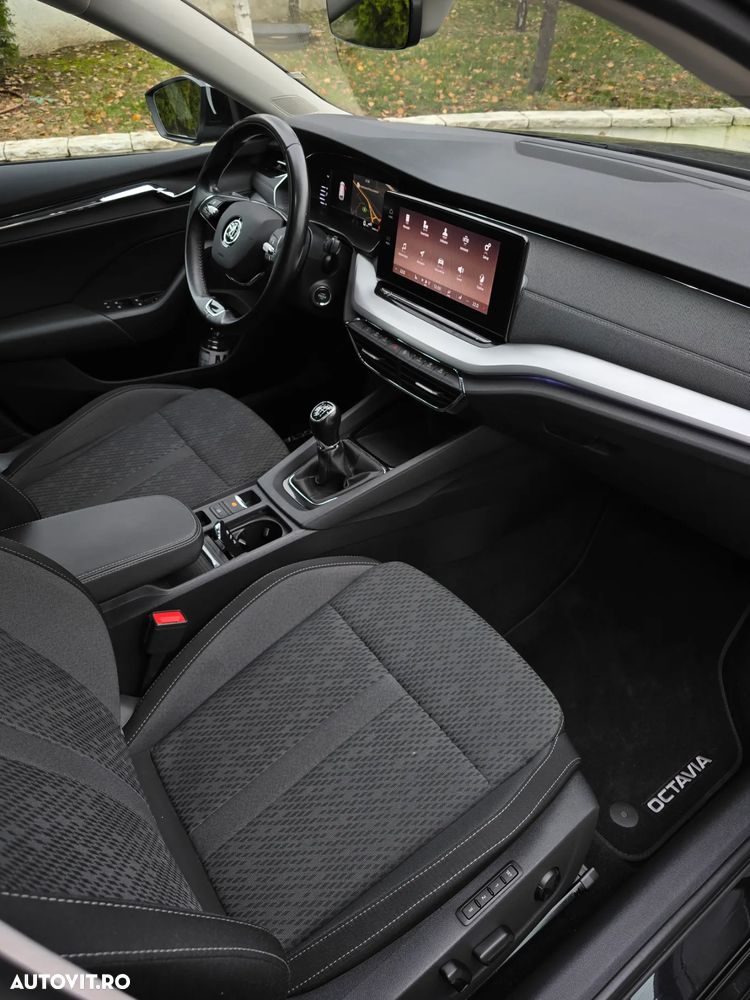Skoda Octavia 2.0 TDI Premium Edition - 9