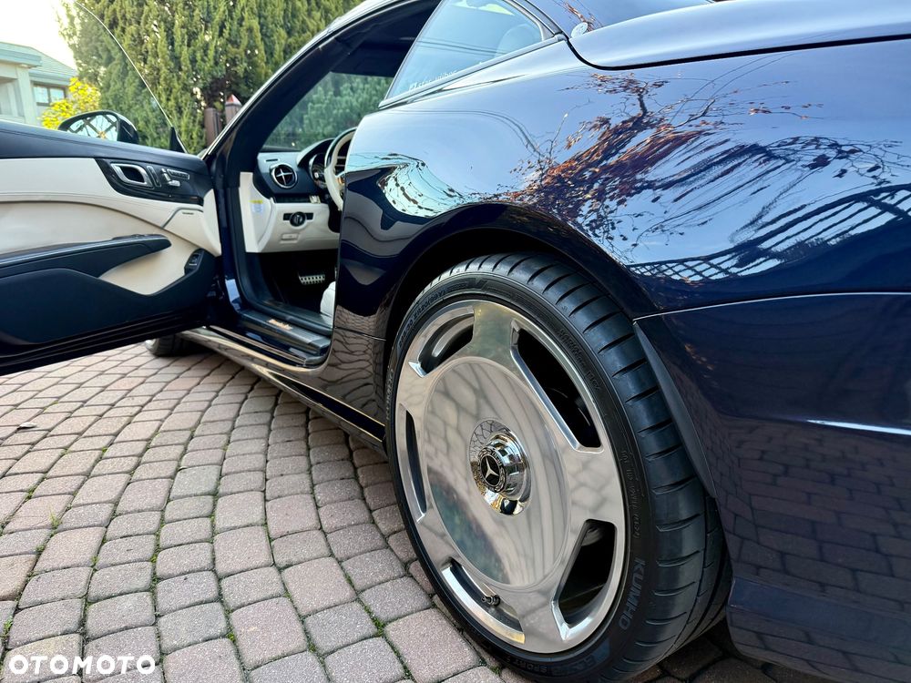 Mercedes-Benz SL 500 - 25