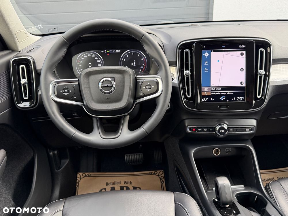 Volvo XC 40 B4 B DKG Momentum Pro - 40