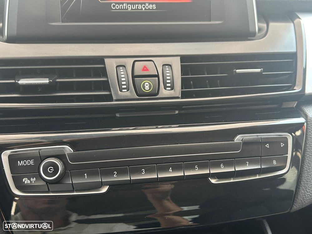 BMW 225xe Active Tourer Advantage - 17