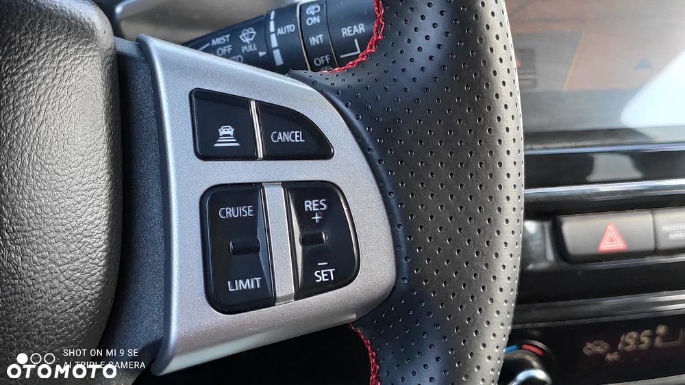 Suzuki Vitara 1.4 Boosterjet Premium 4WD - 23