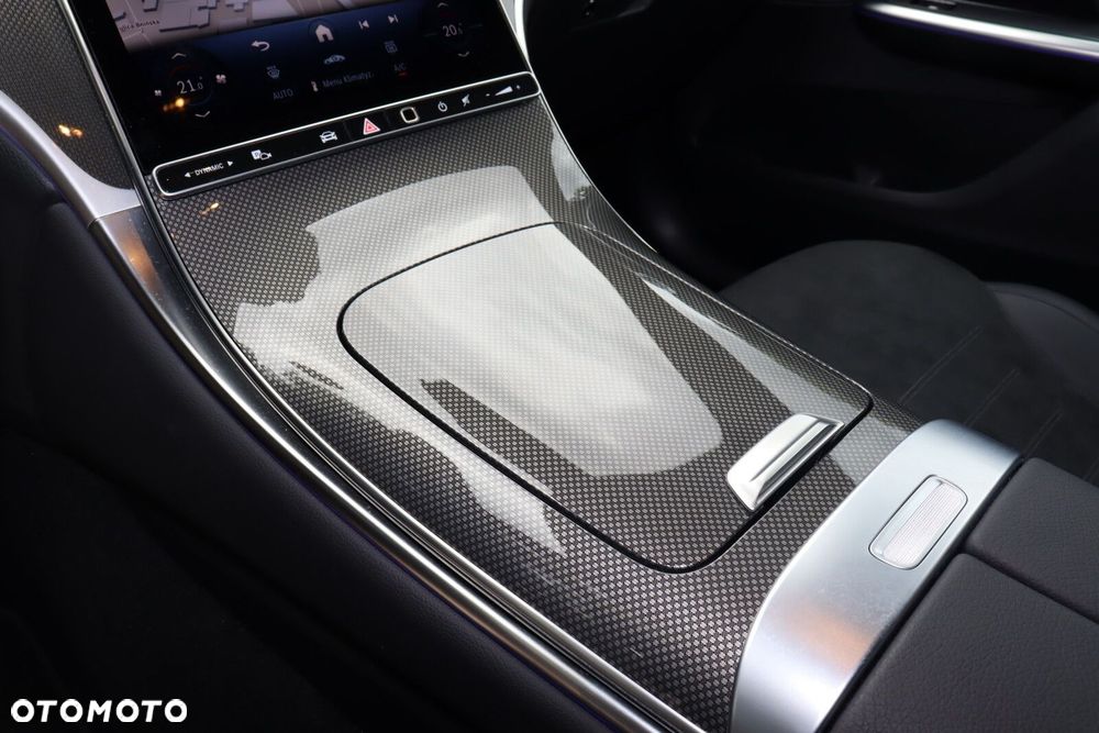 Mercedes-Benz GLC 300 d mHEV 4-Matic AMG Line - 14