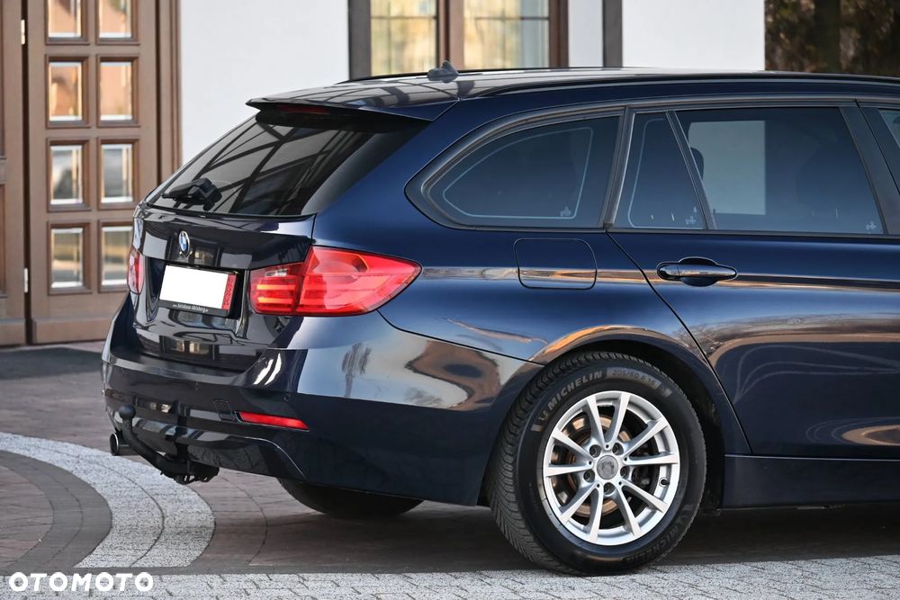 BMW Seria 3 320d Sport-Aut - 14