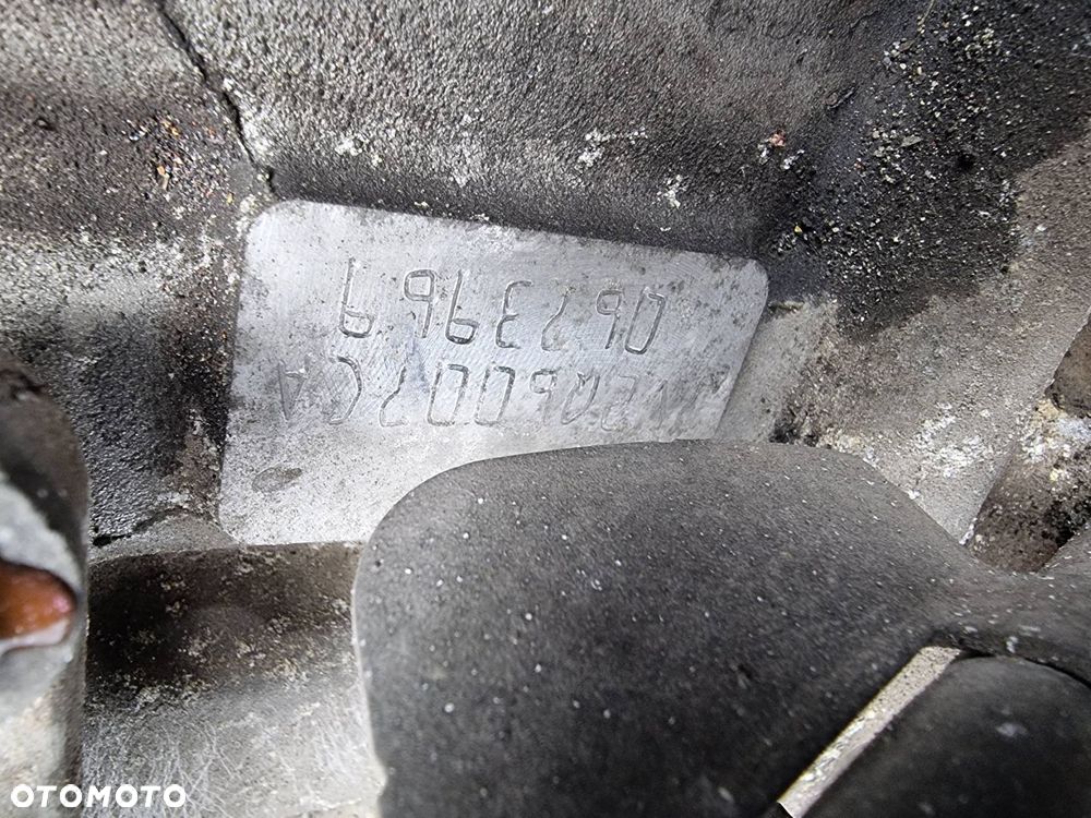 SILNIK KOMPLETNY FORD FIESTA MK7 DV6ATED4 1.6 - 4