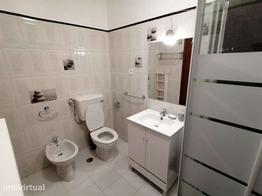 Apartamento T0+1 na Praia da Amorosa - Grande imagem: 2/8
