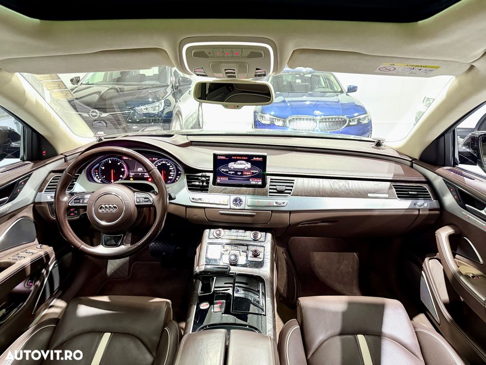 Audi A8 4.2 TDI DPF (clean diesel) quattro tiptronic Lang - 9