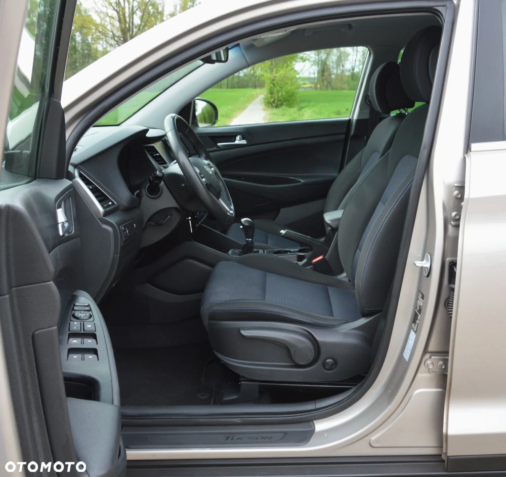 Hyundai Tucson - 16