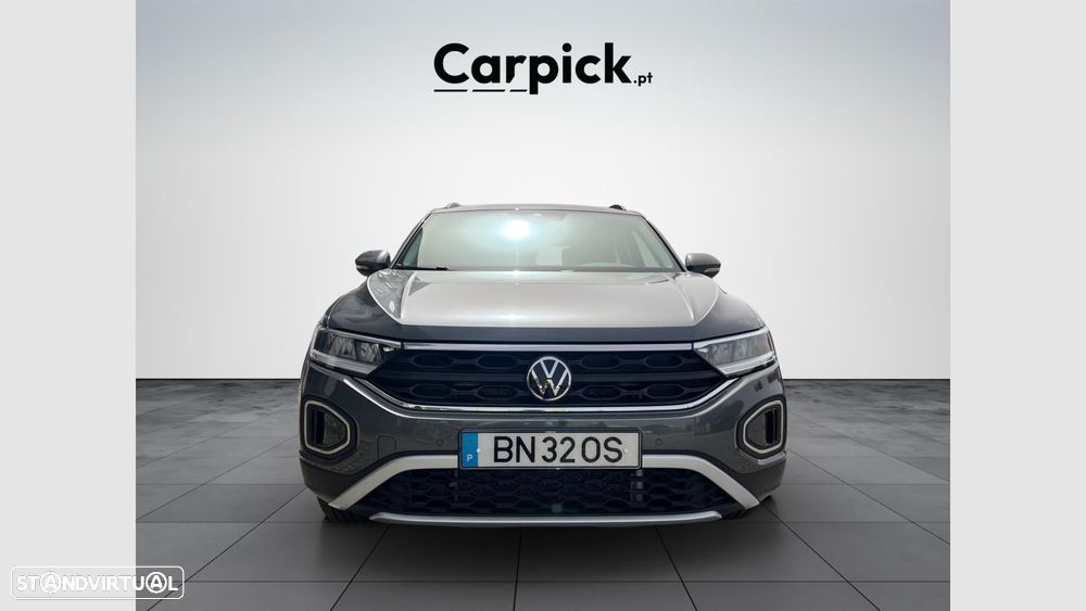 VW T-Roc 1.5 TSI Urban DSG - 8
