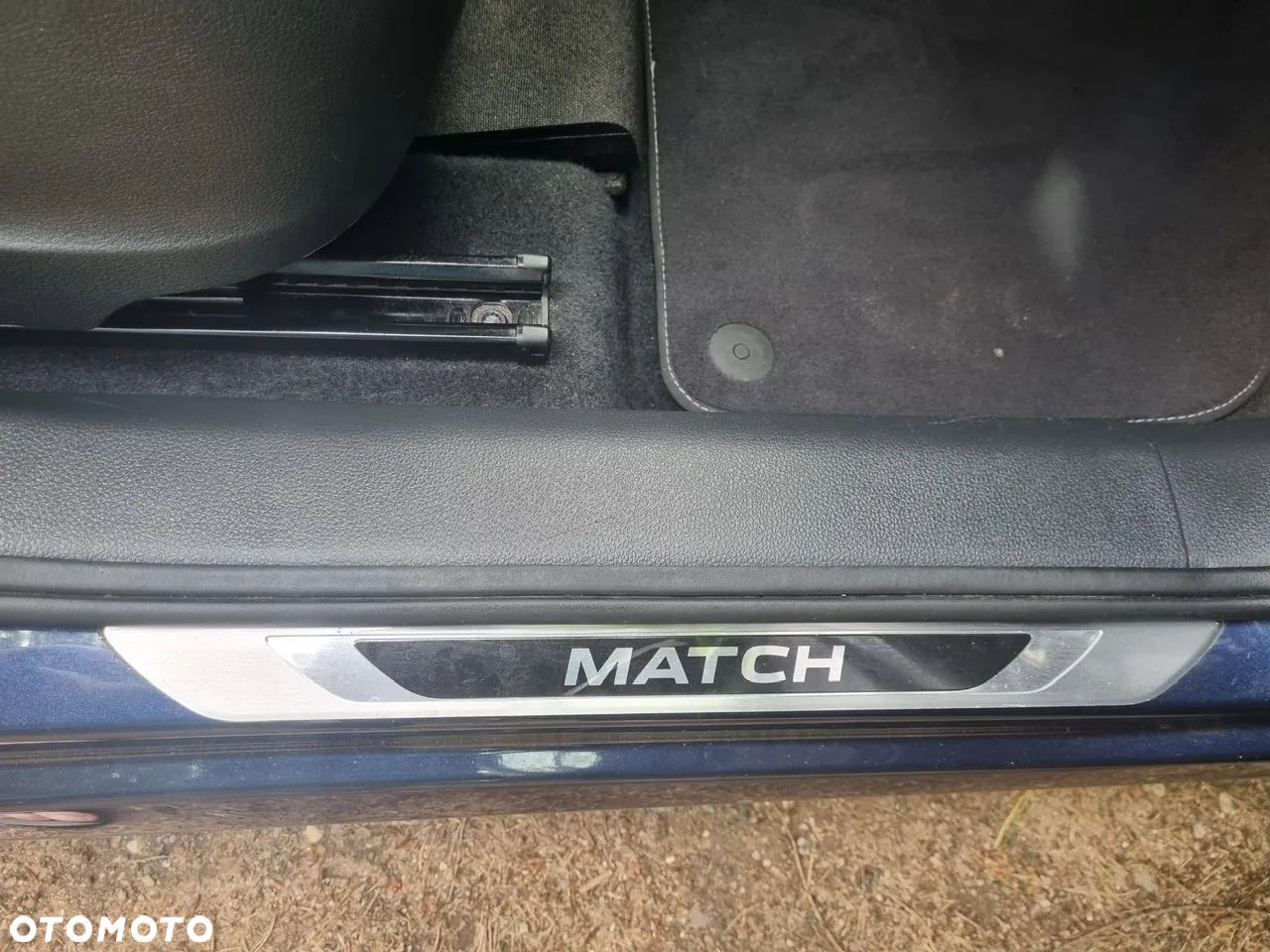 Volkswagen Sharan 2.0 TDI Blue Motion Match - 11