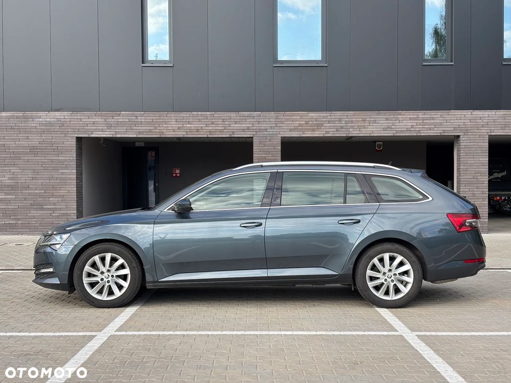 Skoda Superb 1.5 TSI ACT Ambition DSG - 4