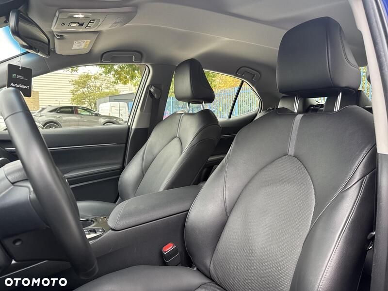 Toyota Camry 2.5 Hybrid Comfort CVT - 16