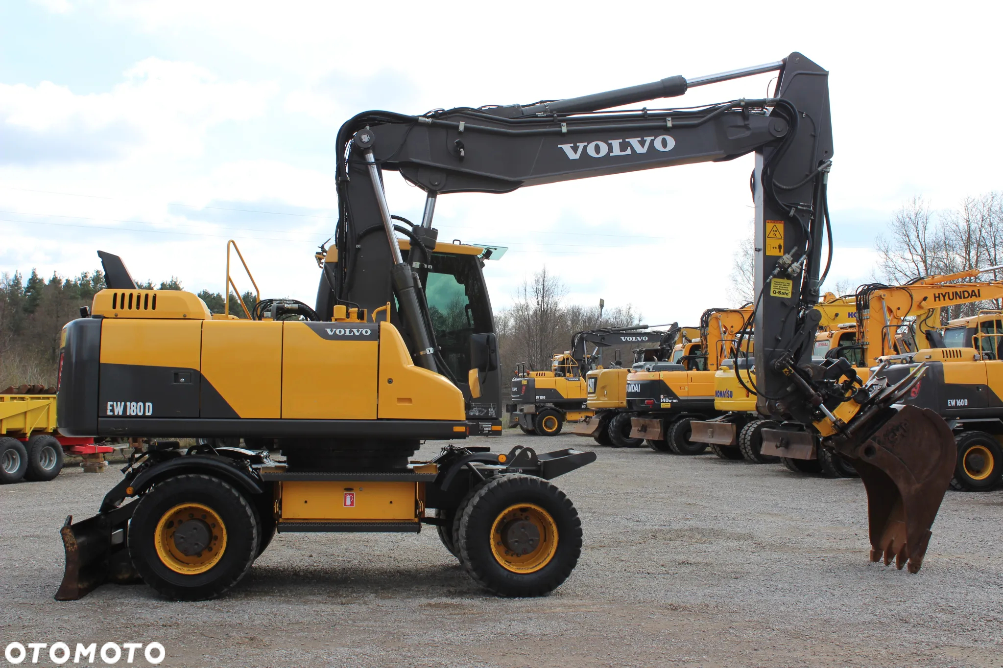Volvo Ew 180D Rototilt Szczypce Sprowadzona - 3