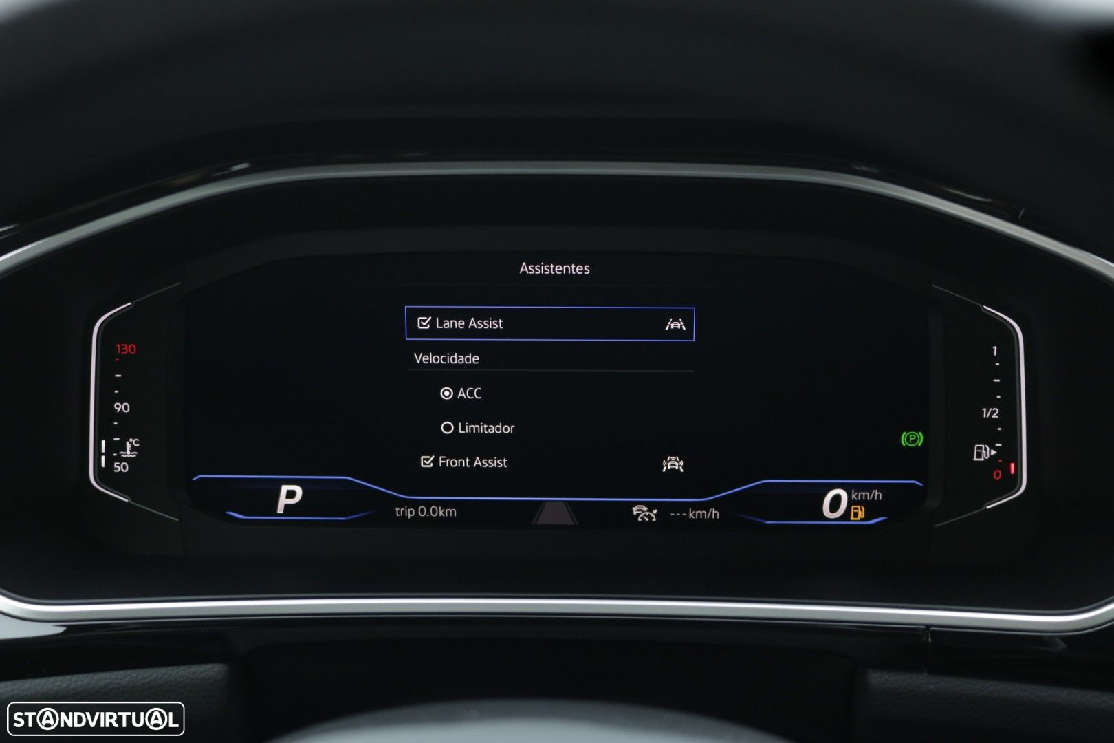 VW T-Roc 2.0 TDI R-Line DSG - 47