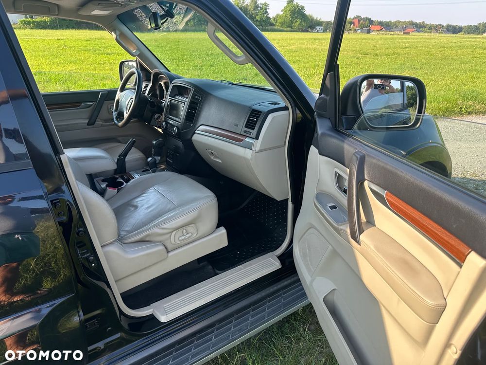 Mitsubishi Pajero 3.2 DID Instyle - 7