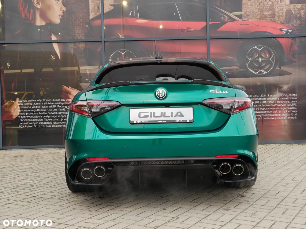 Alfa Romeo Giulia 2.9 V6 Bi-Turbo AT8 Quadrifoglio - 7